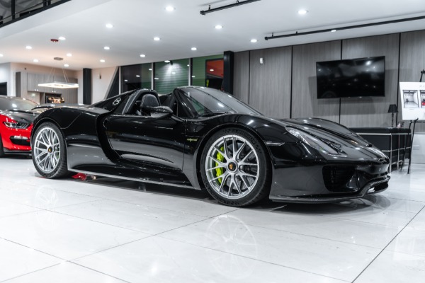 Used 2015 Porsche 918 Spyder Only 400 Miles! Magnesium Wheels! Completely Serviced! LOADED! Carbon Fiber for sale Sold at Chicago Motor Cars in West Chicago IL 60185 5