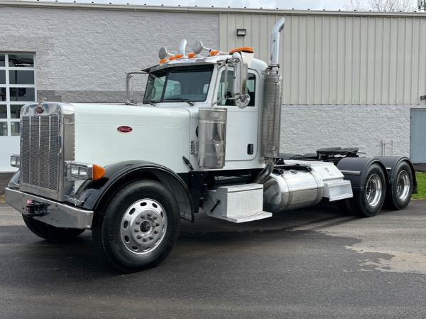 Used 2007 Peterbilt 379 Truck for sale Sold at Chicago Motor Cars in West Chicago IL 60185 1