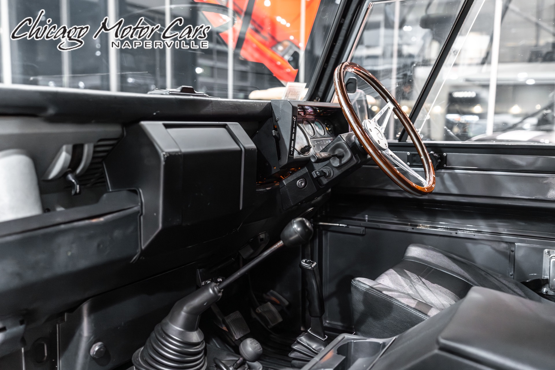 1990 LAND ROVER DEFENDER 110 - Image 21