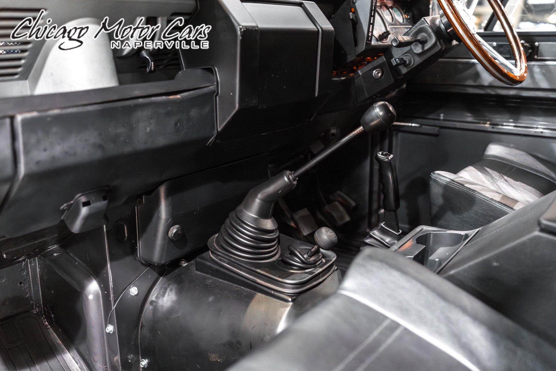 1990 LAND ROVER DEFENDER 110 - Image 22