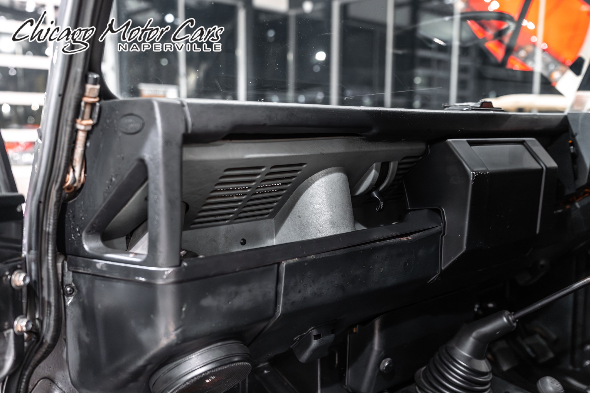 1990 LAND ROVER DEFENDER 110 - Image 23