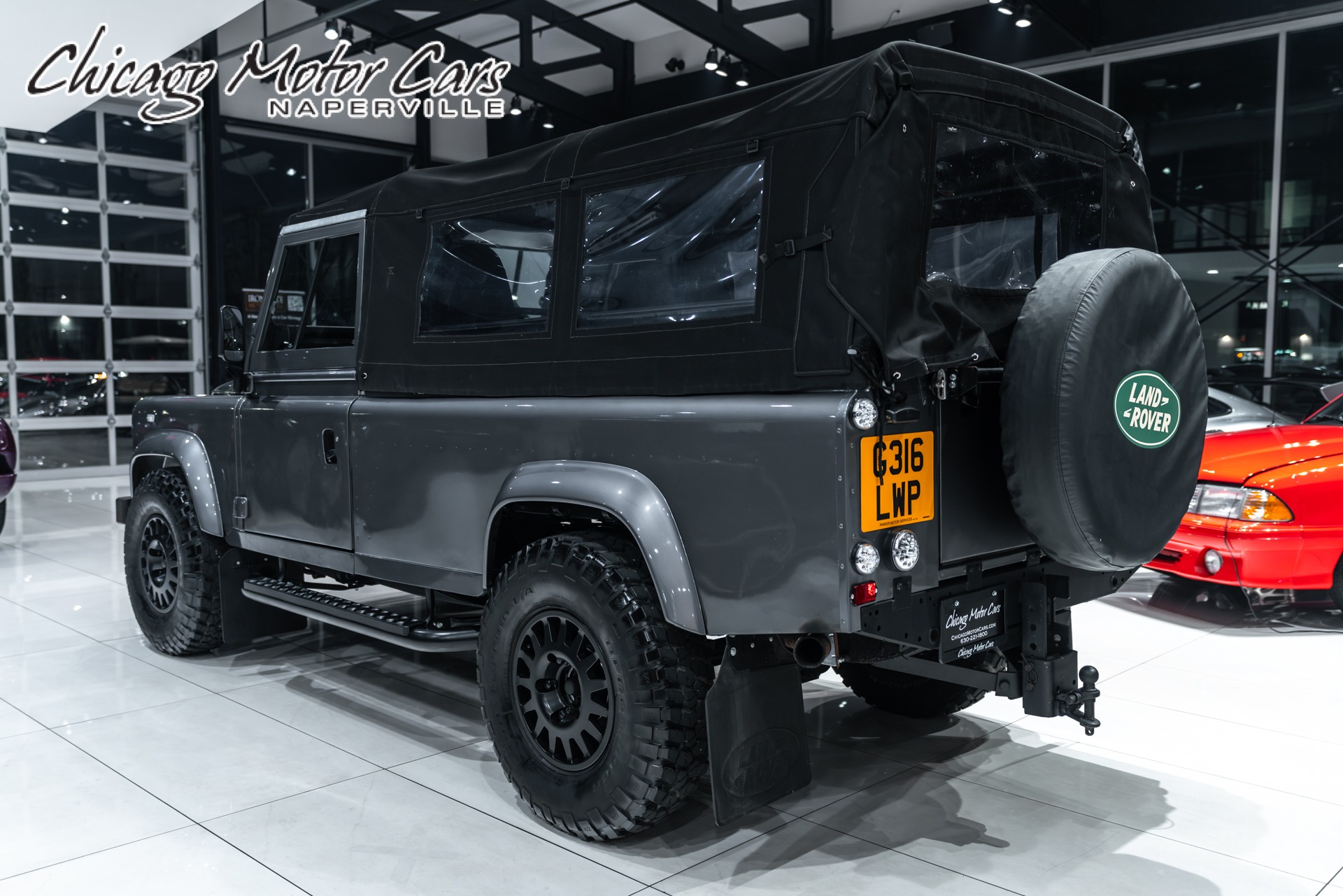 1990 LAND ROVER DEFENDER 110 - Image 44