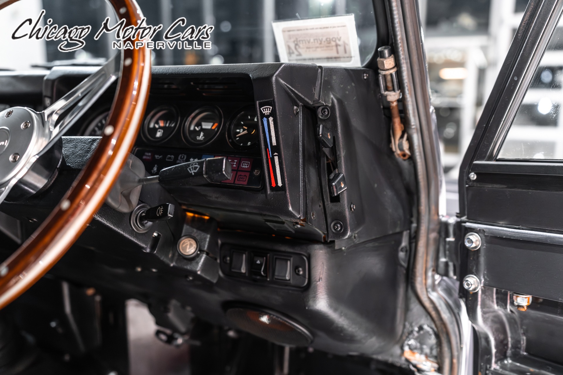 1990 LAND ROVER DEFENDER 110 - Image 9