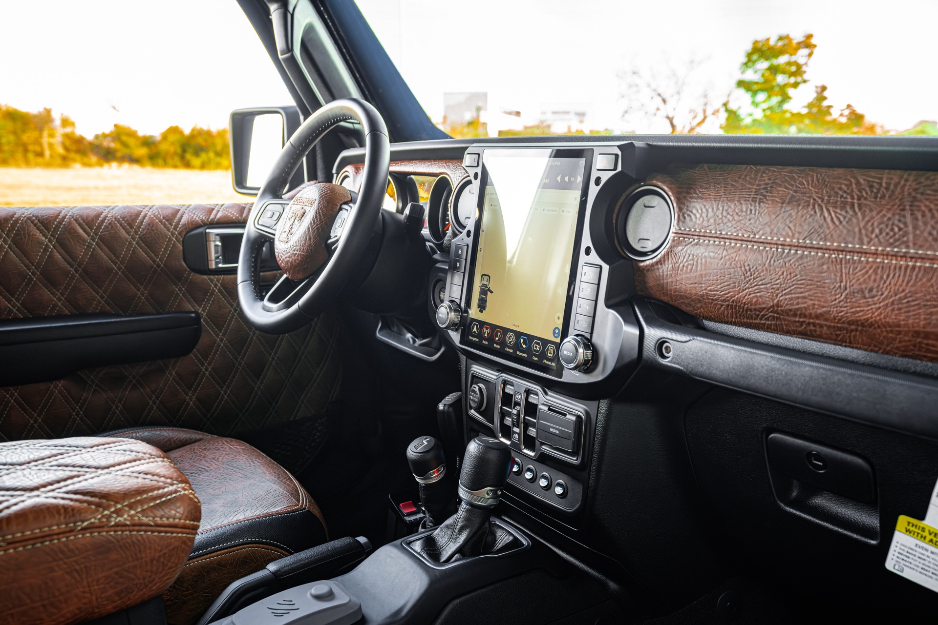 2021 JEEP GLADIATOR - Image 28