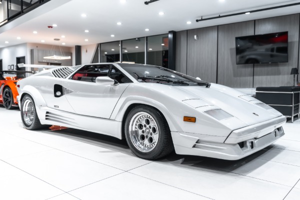 Used 1989 Lamborghini Countach Coupe Anniversary Coupe RARE Pearl White on Red! 1 of 657! STUNNING! for sale Sold at Chicago Motor Cars in West Chicago IL 60185 5