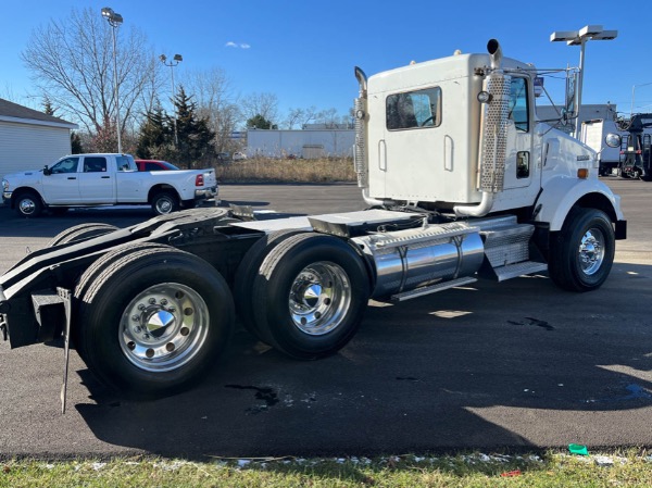 Used 2004 Kenworth T800 Truck for sale Sold at Chicago Motor Cars in West Chicago IL 60185 5