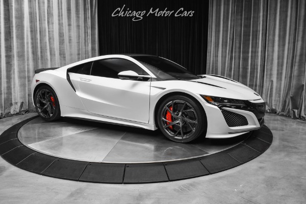 Used 2017 Acura NSX SH-AWD Sport Hybrid! Satin White PPF! Hot Combo! Tons of Carbon Fiber! for sale Sold at Chicago Motor Cars in West Chicago IL 60185 6