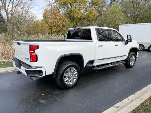 Used 2024 Chevrolet Silverado 2500HD High Country Duramax Diesel 1k Miles! Tech pkg! Z71 Off-Road Pkg! for sale Sold at Chicago Motor Cars in West Chicago IL 60185 5