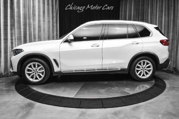 Used 2019 BMW X5 xDrive40i! Panoroof!! HUD! Heated Steering Wheel! Running Boards! Loaded! for sale Sold at Chicago Motor Cars in West Chicago IL 60185 1