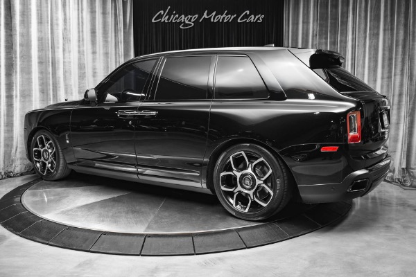 Used 2022 Rolls-Royce Black Badge Cullinan Shooting Star Headliner MSRP $451,300+ Only 5200 Miles! LOADED for sale Sold at Chicago Motor Cars in West Chicago IL 60185 3