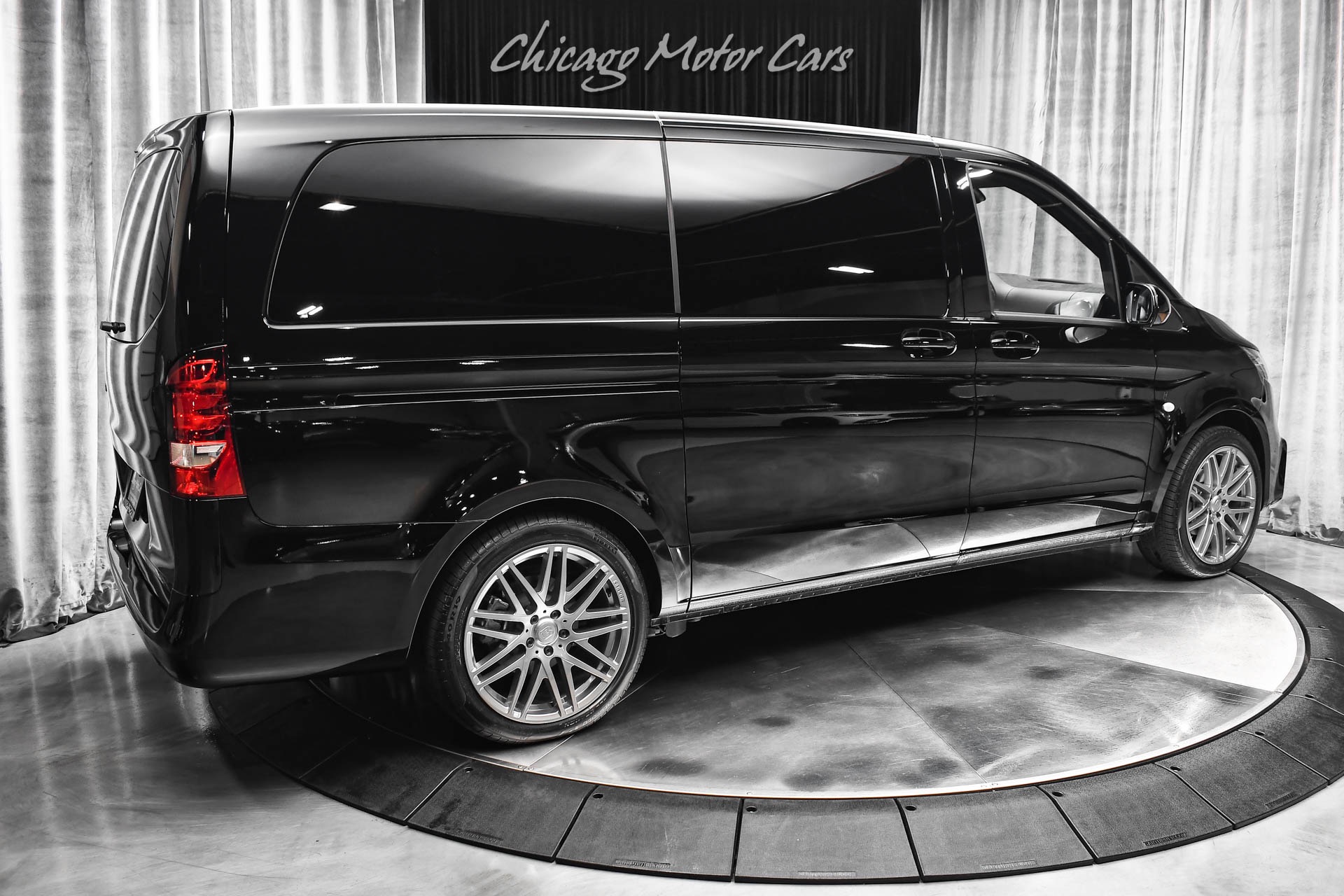 2023 MERCEDES-BENZ METRIS - Image 5