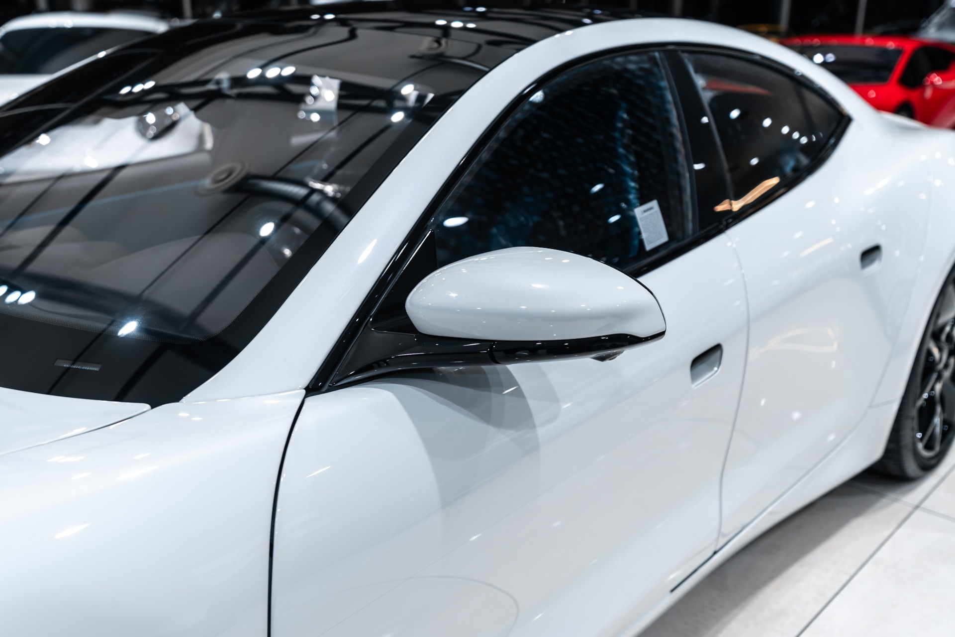 2025 KARMA REVERO - Image 44