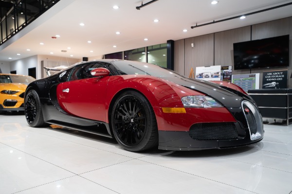 Used 2008 Bugatti Veyron 16.4 Two Tone Exterior W16 Quad Turbo 1001hp AWD Collector Car! for sale Sold at Chicago Motor Cars in West Chicago IL 60185 5