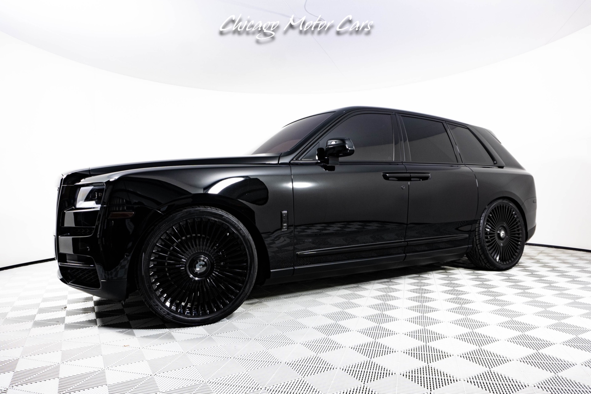 Used 2024 Rolls-Royce Cullinan SANJIN SPEC! Forgiato Wheels! Full Chrome Delete! Shooting Star Headliner! for sale Sold at Chicago Motor Cars in West Chicago IL 60185 1