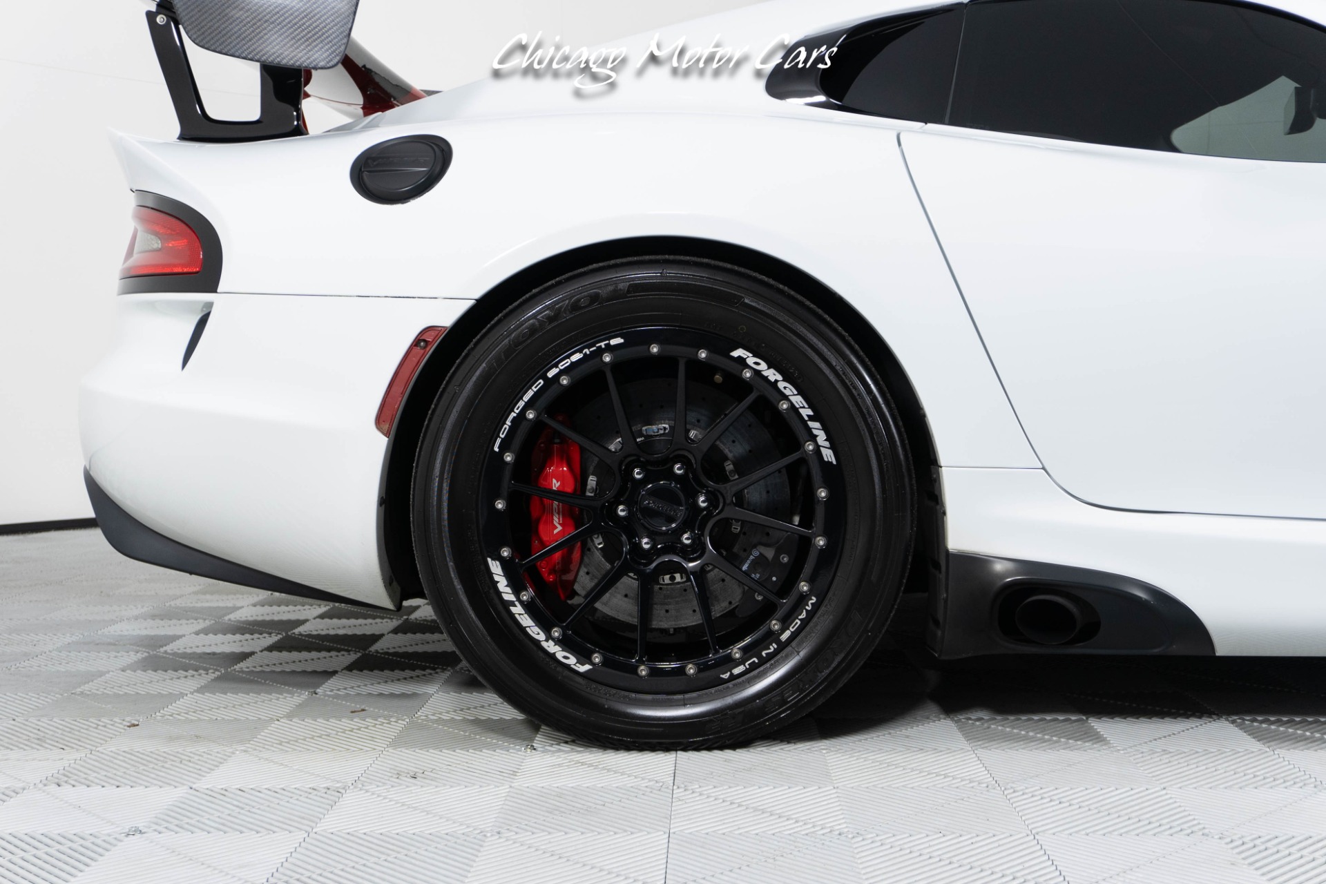 2016 DODGE VIPER - Image 20