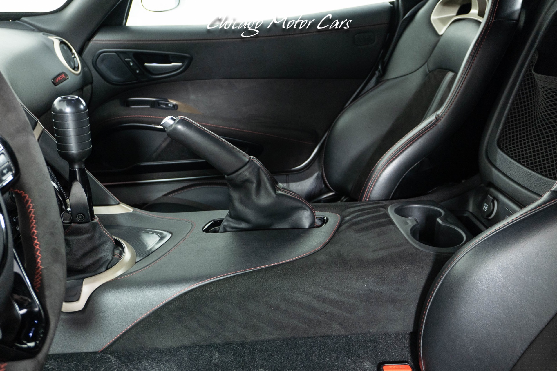 2016 DODGE VIPER - Image 32