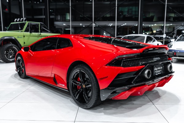 Used 2023 Lamborghini Huracan EVO Coupe! Life Style & Driver Pack! Sport Seats! Factory Sport Exhaust! for sale Sold at Chicago Motor Cars in West Chicago IL 60185 2