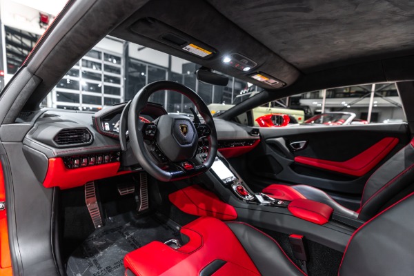 Used 2023 Lamborghini Huracan EVO Coupe! Life Style & Driver Pack! Sport Seats! Factory Sport Exhaust! for sale Sold at Chicago Motor Cars in West Chicago IL 60185 6