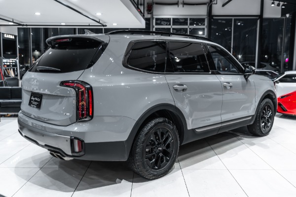 Used 2023 Kia Telluride SX-Prestige X-Pro SUV Wolf Grey! Heated/Cooled Seats! Sunroof! LOADED! for sale Sold at Chicago Motor Cars in West Chicago IL 60185 4