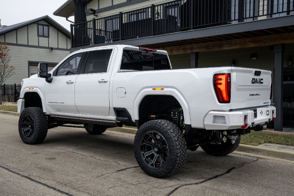 Used 2024 GMC Sierra 2500HD Denali Ultimate 4x4 Duramax 6.6L Diesel! for sale Sold at Chicago Motor Cars in West Chicago IL 60185 2