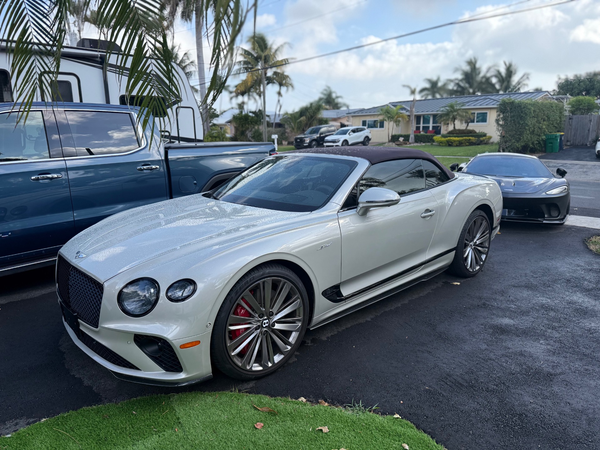 Used 2022 Bentley Continental GTC Speed Convertible MSRP $388,145+ Naim Audio LOADED Serviced for sale Sold at Chicago Motor Cars in West Chicago IL 60185 1