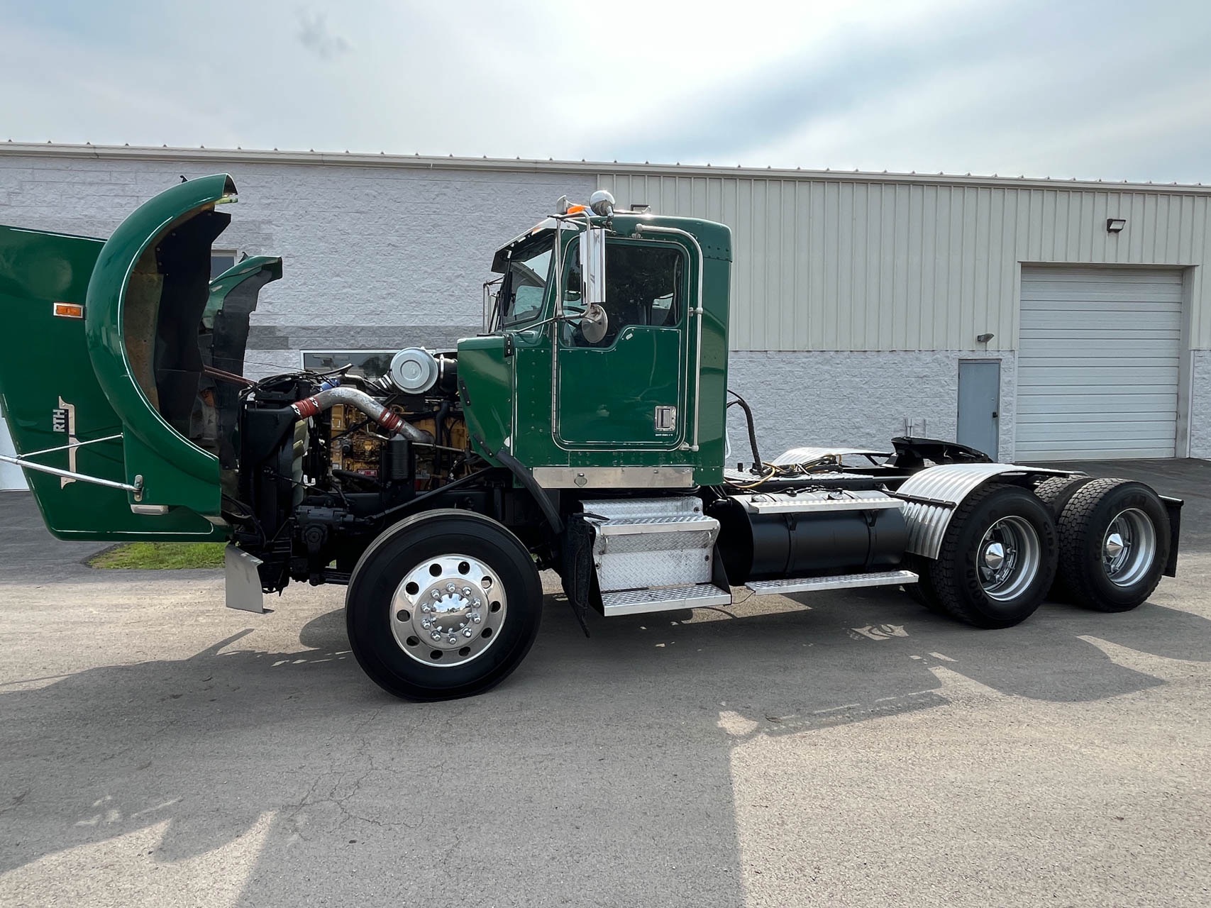 2002 KENWORTH T800 - Image 18
