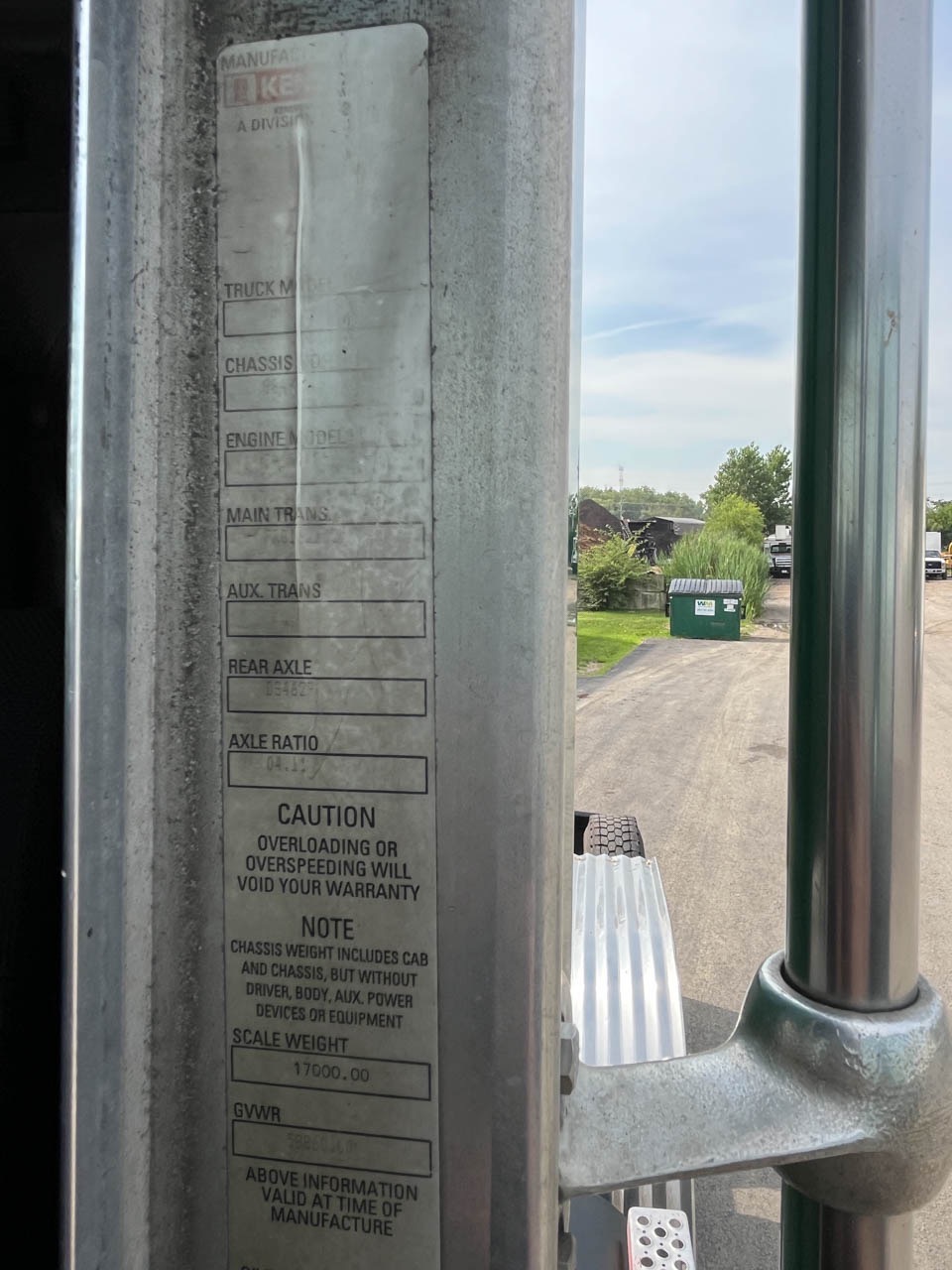 2002 KENWORTH T800 - Image 20