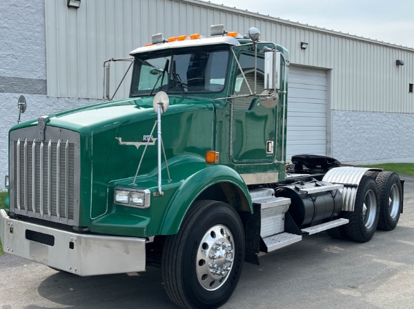 Used 2002 Kenworth T800 for sale Sold at Chicago Motor Cars in West Chicago IL 60185 1