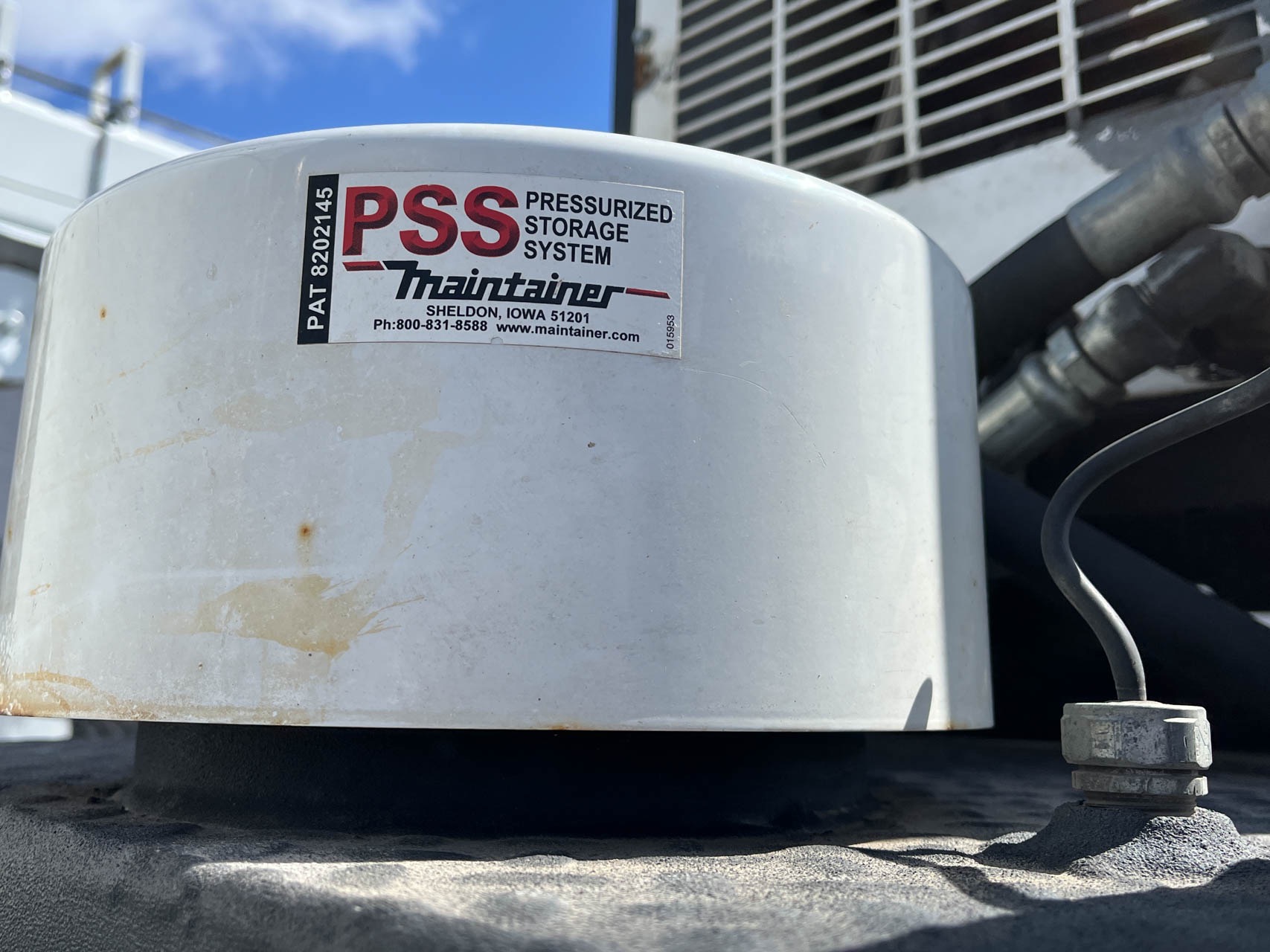 2016 KENWORTH T3 SERIES - Image 10