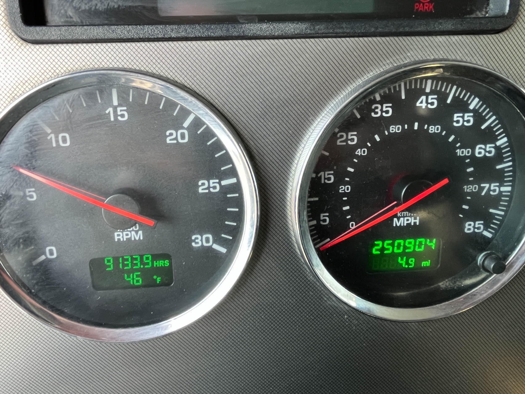 2016 KENWORTH T3 SERIES - Image 27