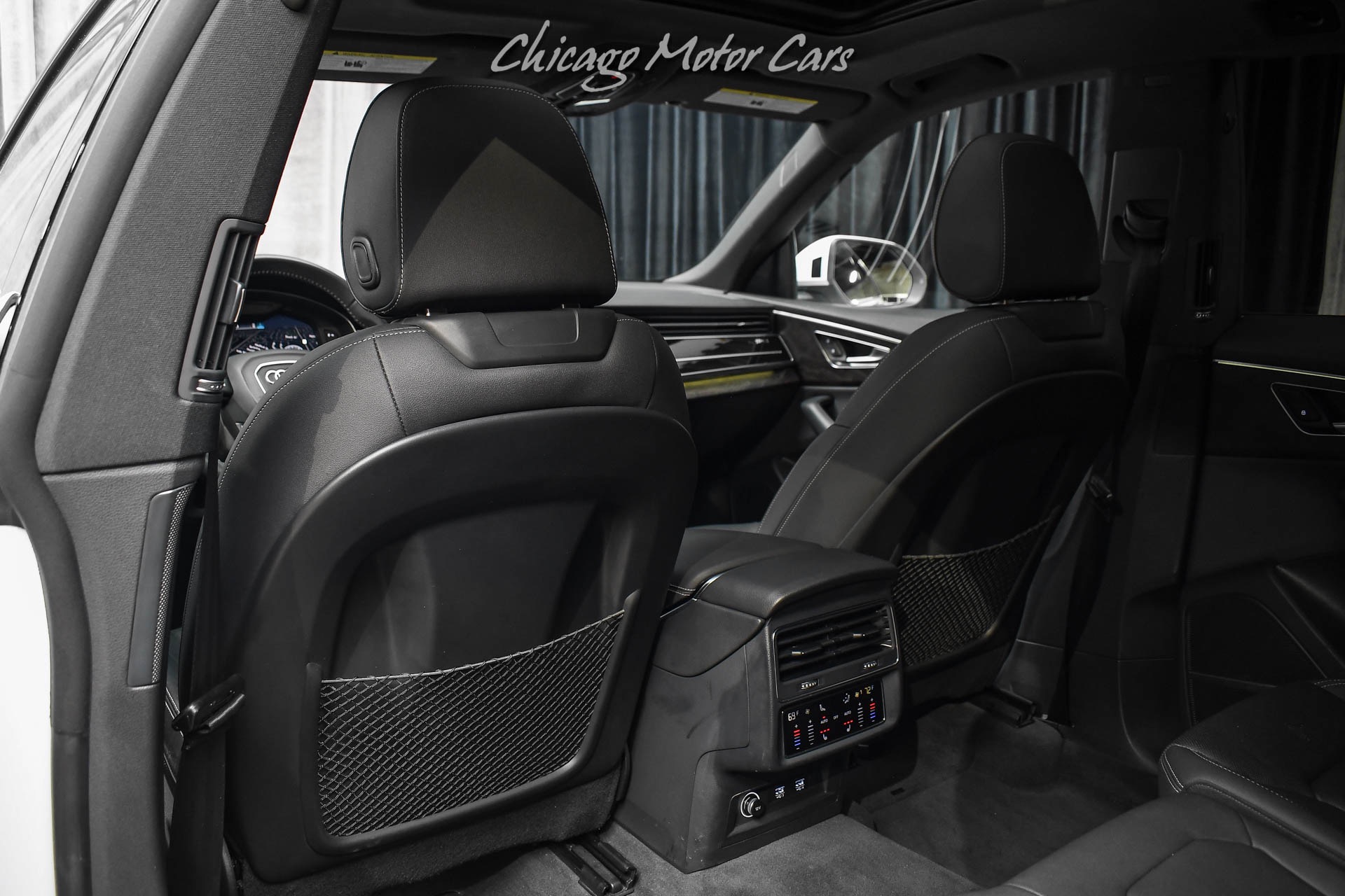 2020 AUDI Q8 - Image 25