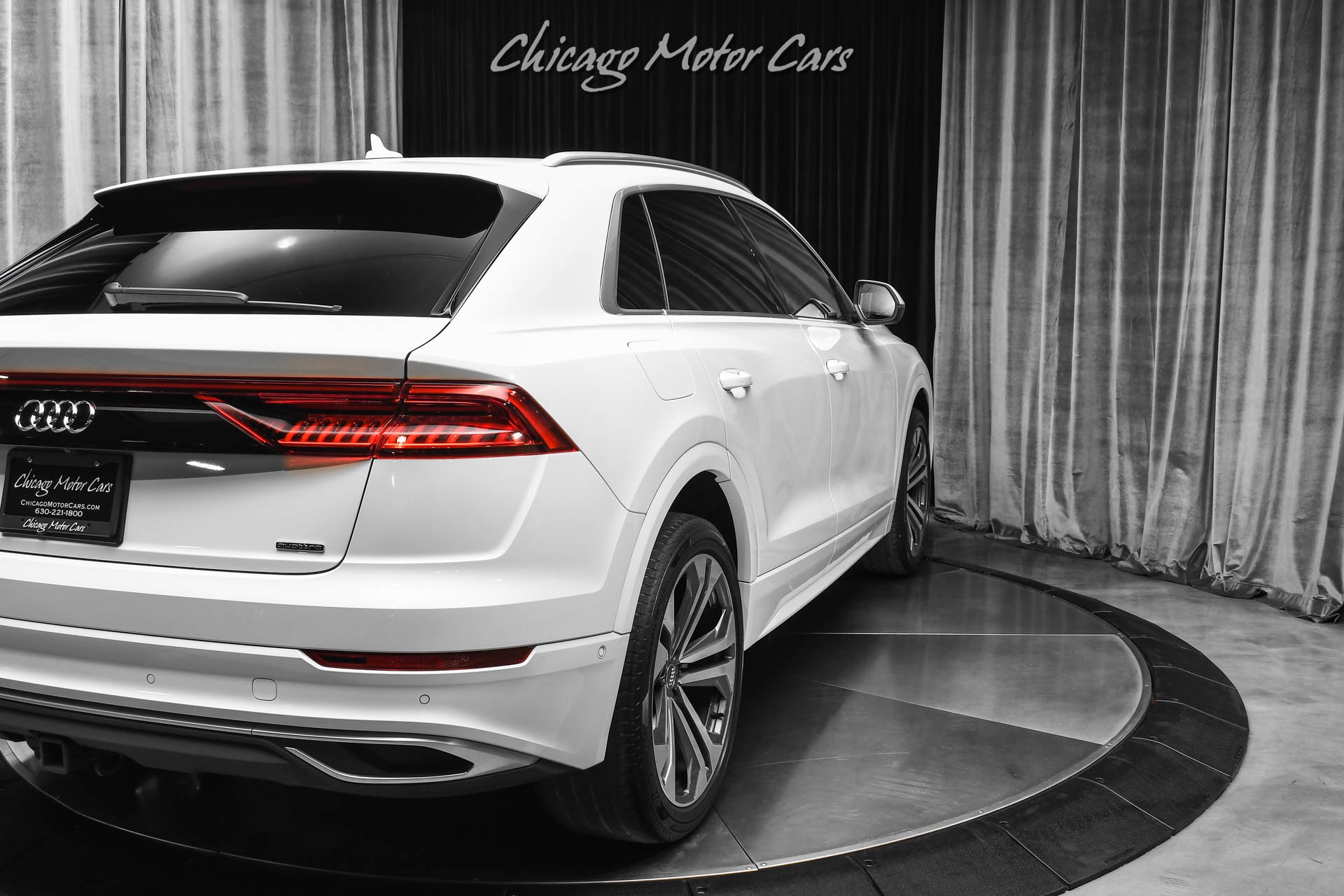 2020 AUDI Q8 - Image 45