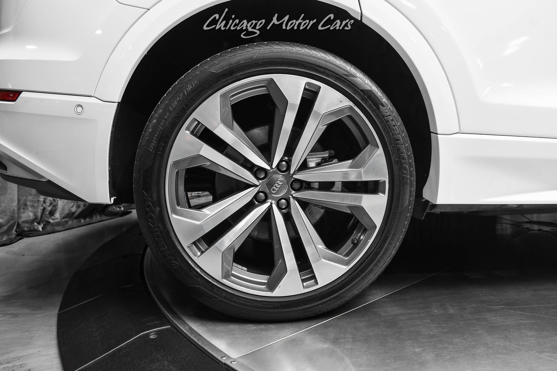 2020 Audi Q8 Premium Plus - Photo 53