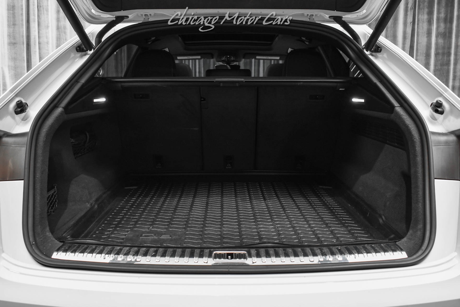 2020 Audi Q8 Premium Plus - Photo 56