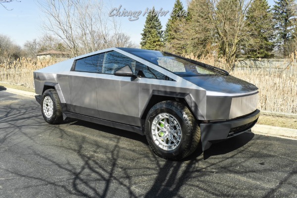 Used 2024 Tesla Cybertruck Cyberbeast! BIG MSRP! Upgraded Vossen Wheels! Loaded! AUTOPILOT for sale Sold at Chicago Motor Cars in West Chicago IL 60185 6