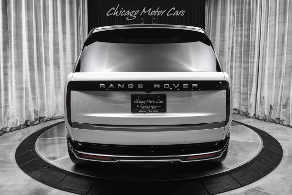 Used 2024 Land Rover Range Rover P530 SE Meridian Premium Sound Towing Pkg Black Contrast Roof for sale $99,800 at Chicago Motor Cars in West Chicago IL 60185 4