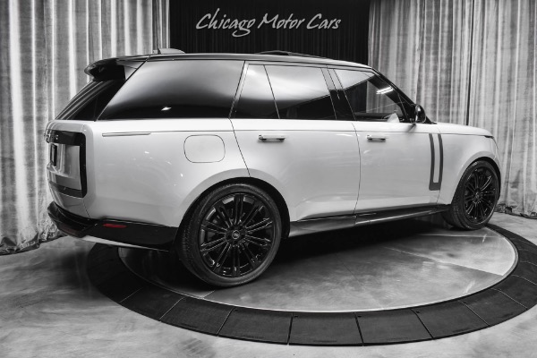 Used 2024 Land Rover Range Rover P530 SE Meridian Premium Sound Towing Pkg Black Contrast Roof for sale $99,800 at Chicago Motor Cars in West Chicago IL 60185 5
