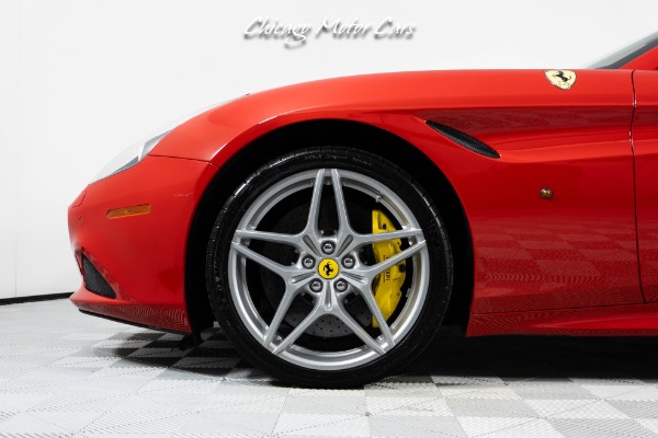 Used 2016 Ferrari California T Convertible! Classic Color Combo! Yellow Calipers! Daytona Style Seats! for sale Sold at Chicago Motor Cars in West Chicago IL 60185 3
