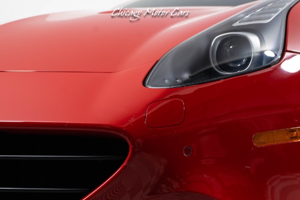 Used 2016 Ferrari California T Convertible! Classic Color Combo! Yellow Calipers! Daytona Style Seats! for sale Sold at Chicago Motor Cars in West Chicago IL 60185 6