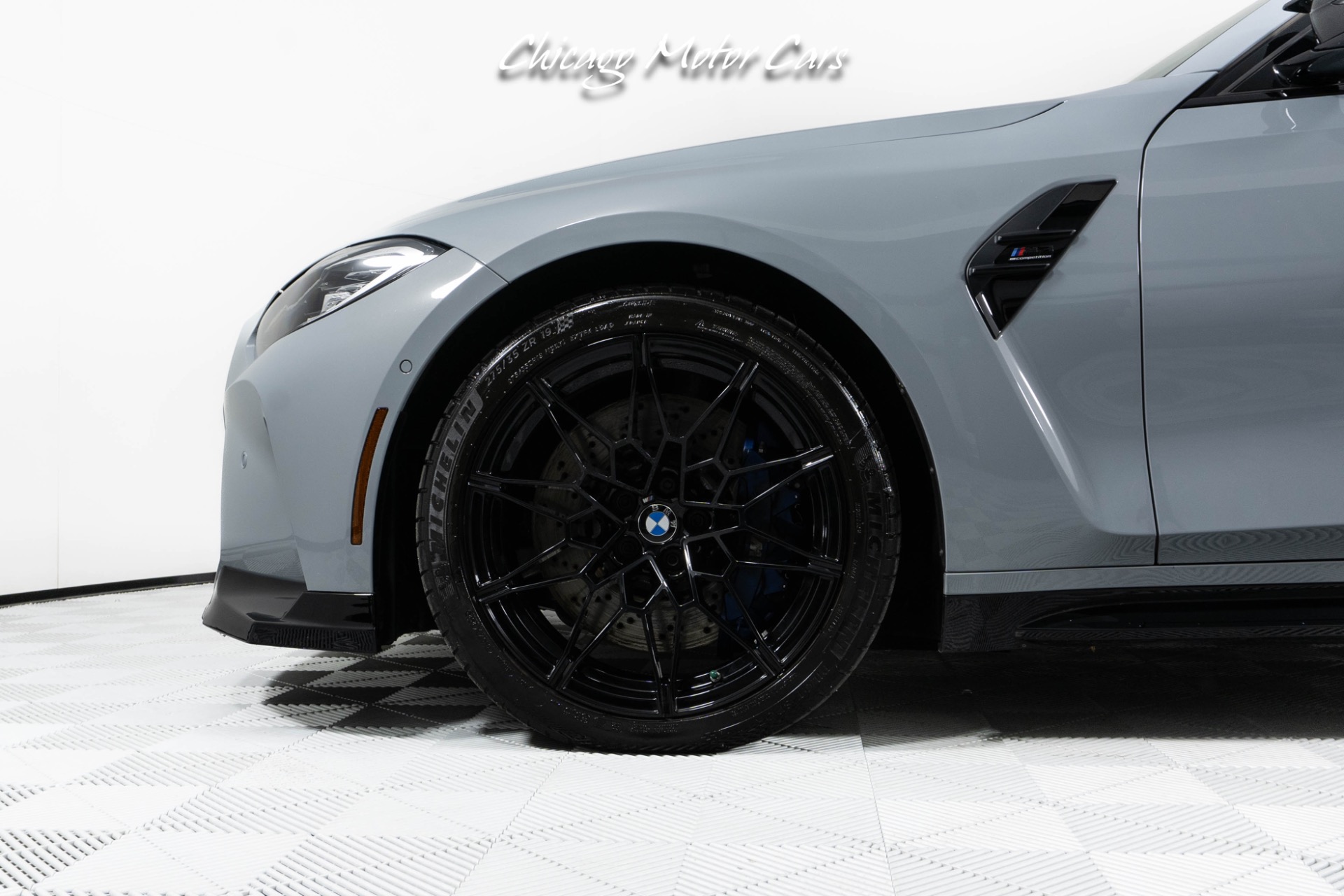 BMW M3 CS, la berlina da 550 CV e oltre 300 km/h