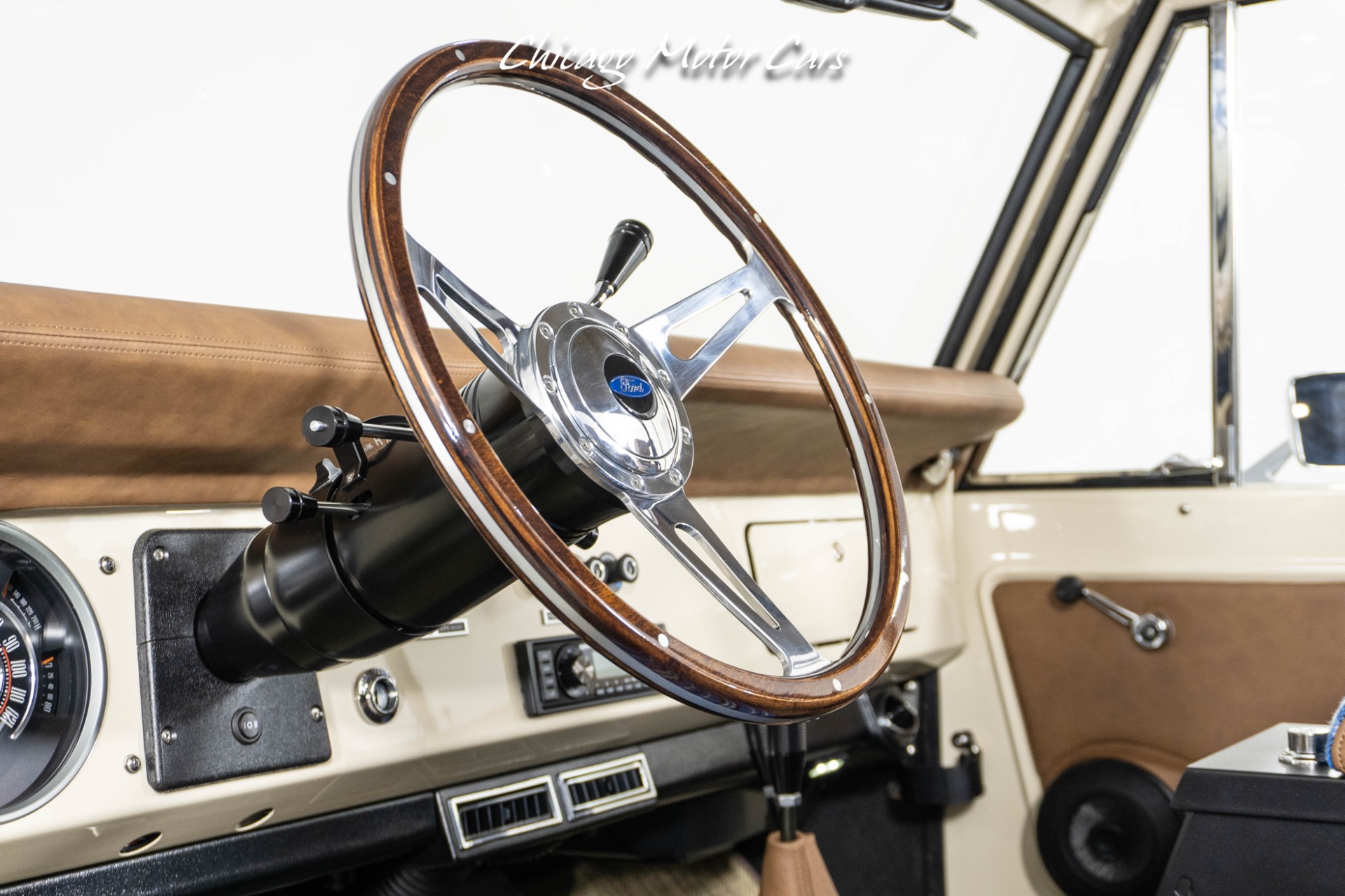 1966 FORD BRONCO VELOCITY SIGNATURE - Image 25