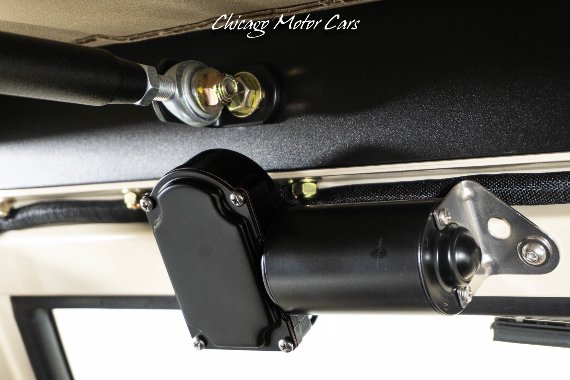 1966 FORD BRONCO VELOCITY SIGNATURE - Image 32