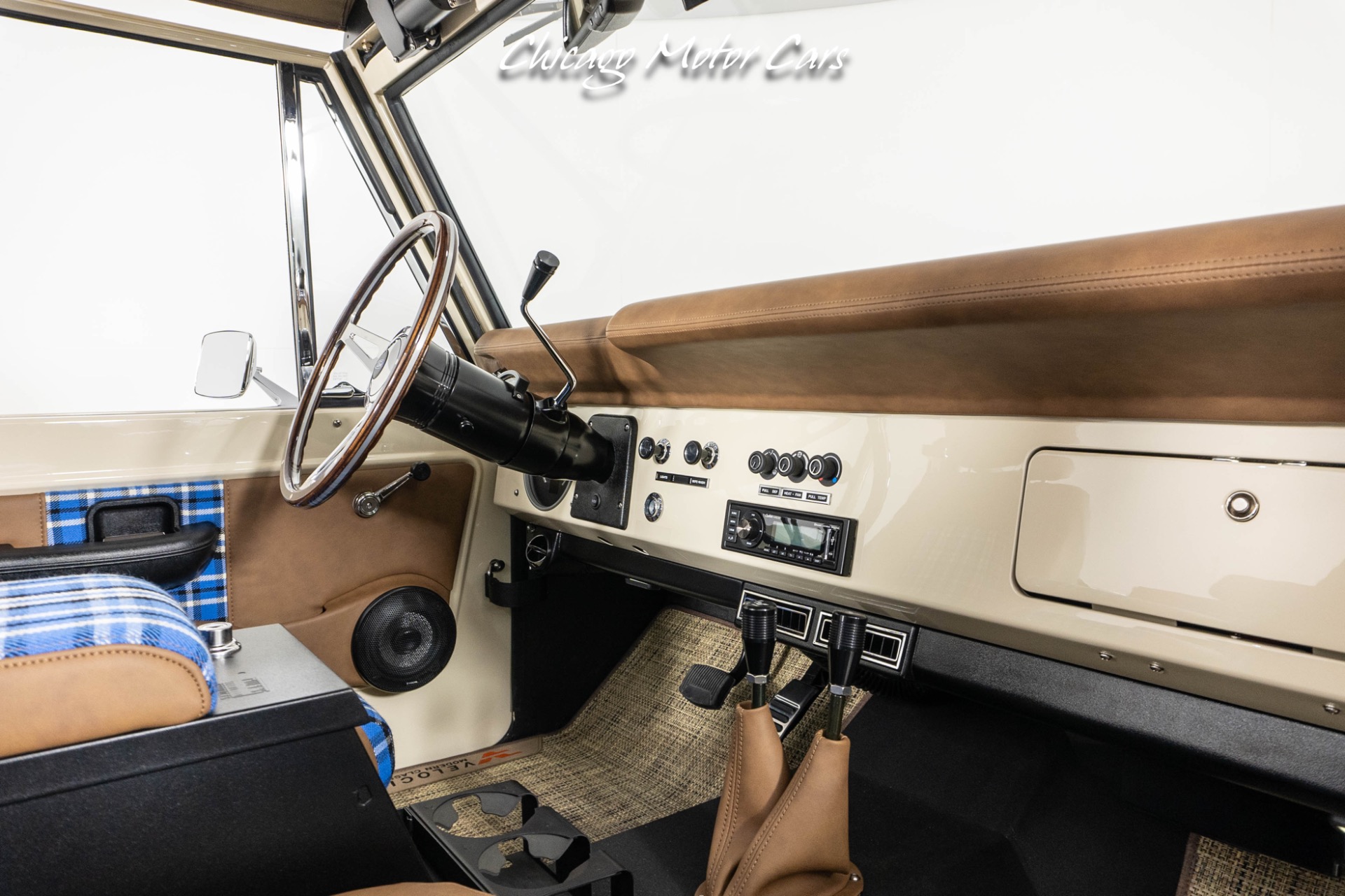 1966 FORD BRONCO VELOCITY SIGNATURE - Image 38