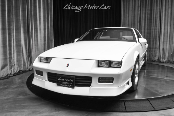 Used 1992 Chevrolet Camaro RS! T-Tops! 5.0L V8! Super Clean! Only 31K Miles! 4-Speed Auto for sale Sold at Chicago Motor Cars in West Chicago IL 60185 2