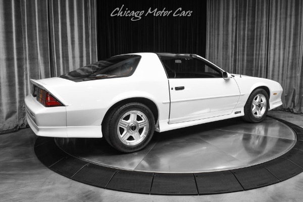 Used 1992 Chevrolet Camaro RS! T-Tops! 5.0L V8! Super Clean! Only 31K Miles! 4-Speed Auto for sale Sold at Chicago Motor Cars in West Chicago IL 60185 5
