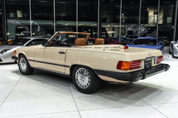Used 1987 Mercedes-Benz 560 SL Convertible Stunning Color Combo! Collector-Quality! JUST SERVICED! for sale Sold at Chicago Motor Cars in West Chicago IL 60185 2