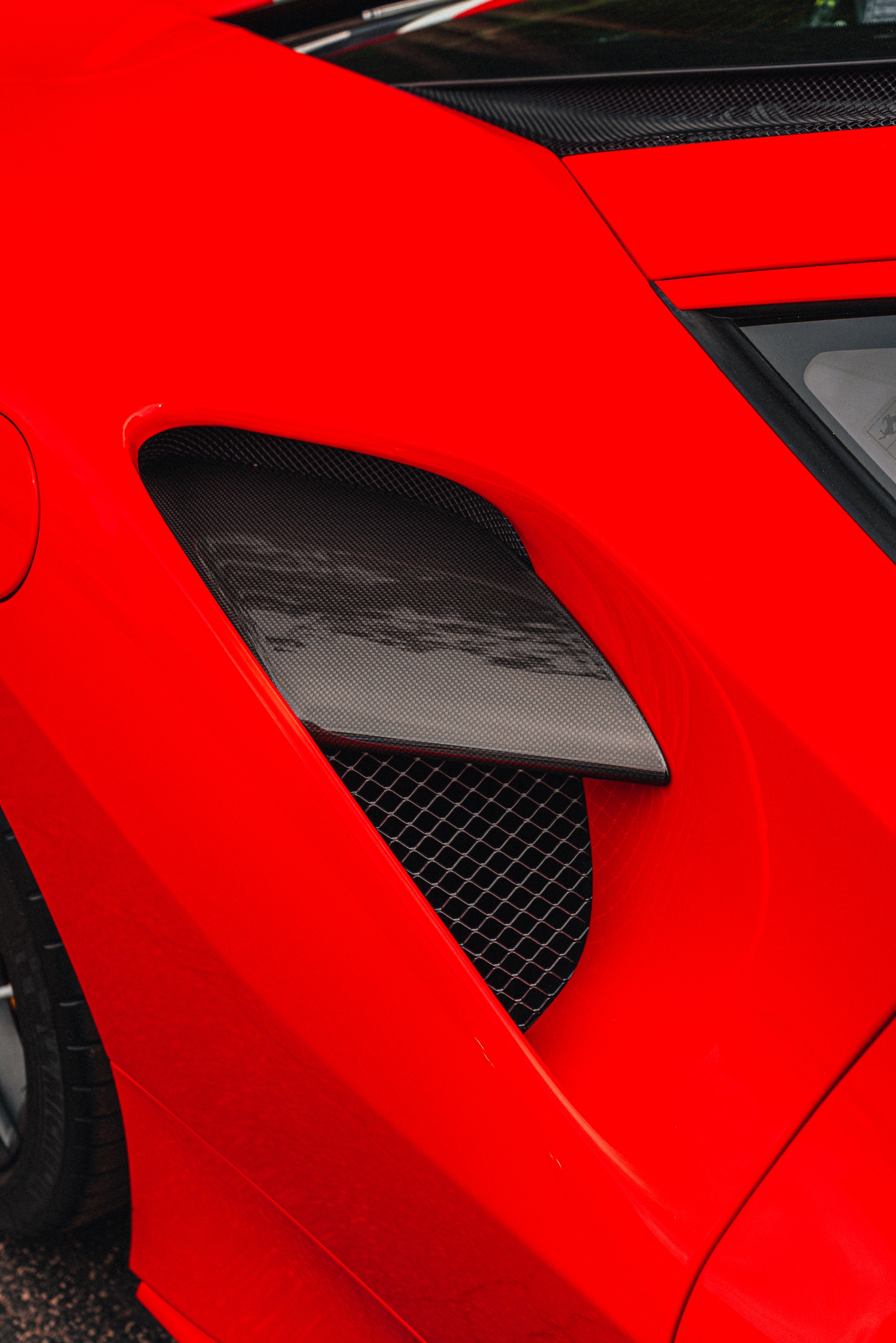 2018 FERRARI 488 - Image 62