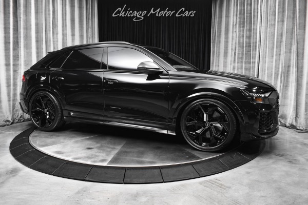 Used 2022 Audi RS Q8 4.0T Quattro HUGE MSRP Carbon Optics B&O Surround Sound Loaded for sale Sold at Chicago Motor Cars in West Chicago IL 60185 6