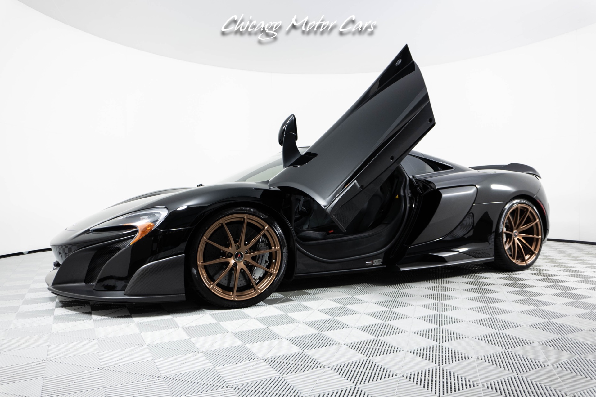 Used 2016 McLaren 675LT Coupe Only 3K Miles Full PPF RARE 1 of 500 MSRP $380k+ Carbon Fiber! for sale Sold at Chicago Motor Cars in West Chicago IL 60185 1