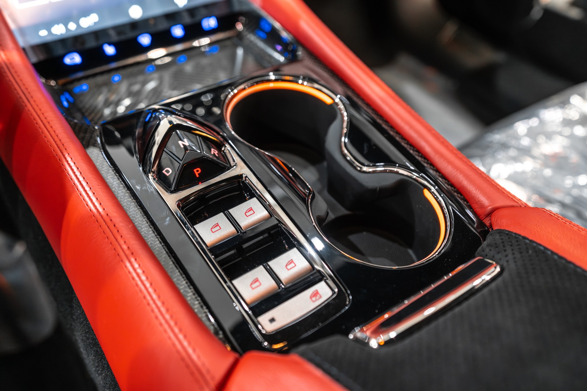 2025 KARMA REVERO - Image 21